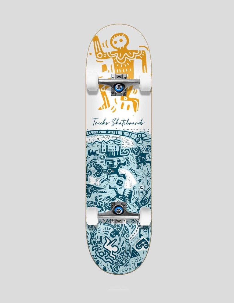 Skate completo TRICKS tribal 7.75 ́ ́